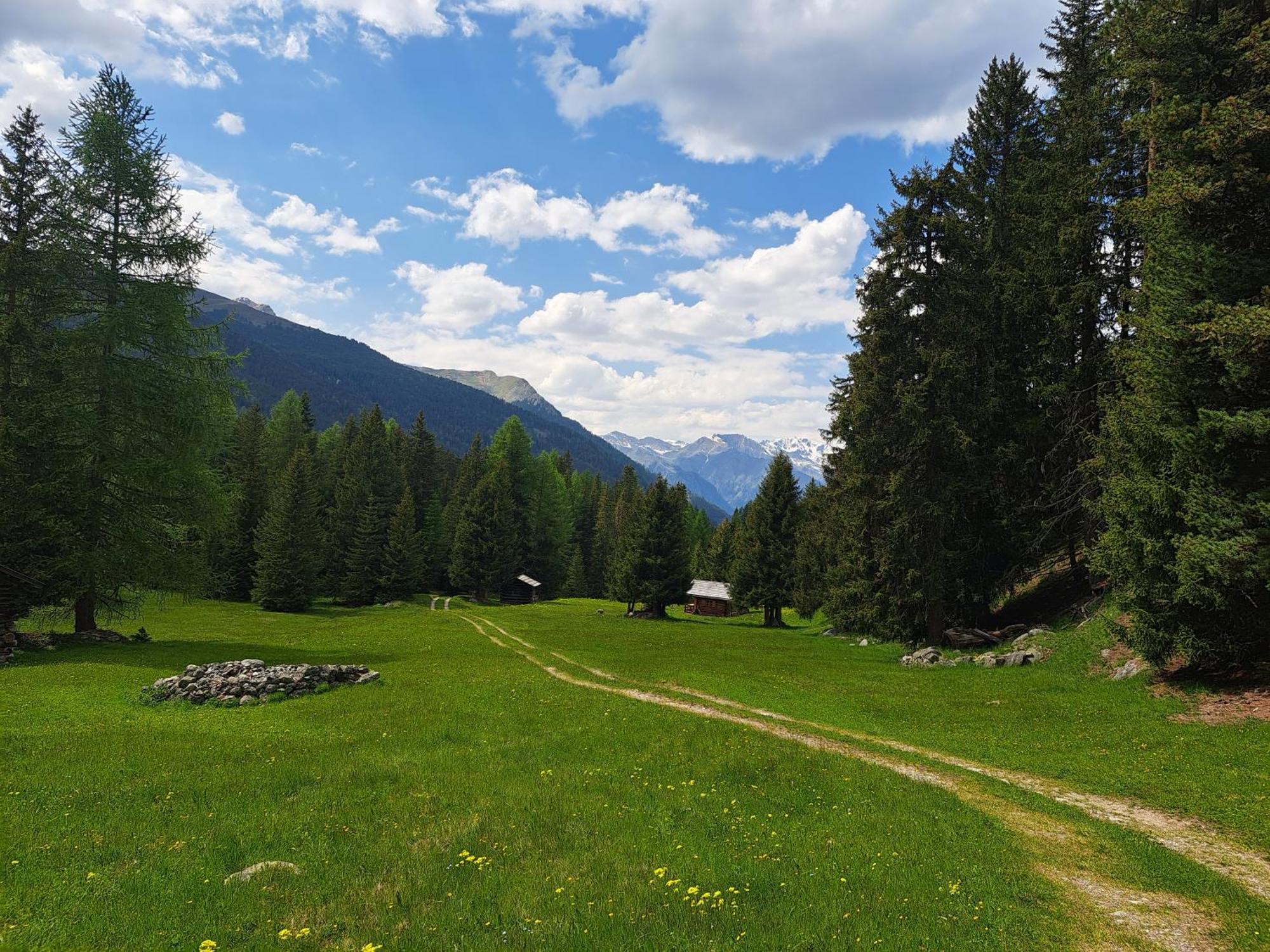Apart Am Brunnen Ried im Oberinntal Exterior photo